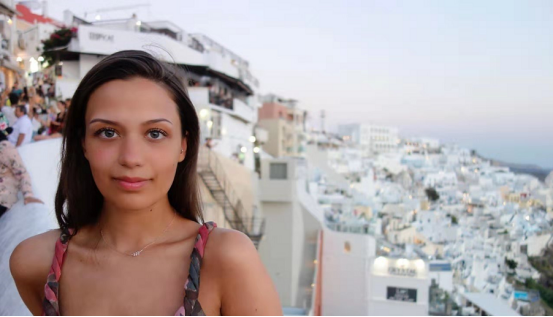 与ass创始人奥利维亚对话：模因文化的受众不是互联网的老派，而是Z一代